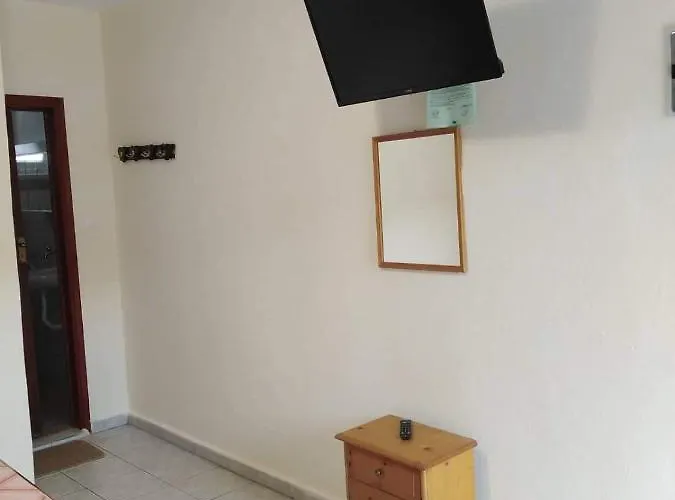 Stilos Ioannis * Paralía Skotínis